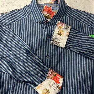 Like new blue Robert Graham Long sleeve Shirt SIZE L